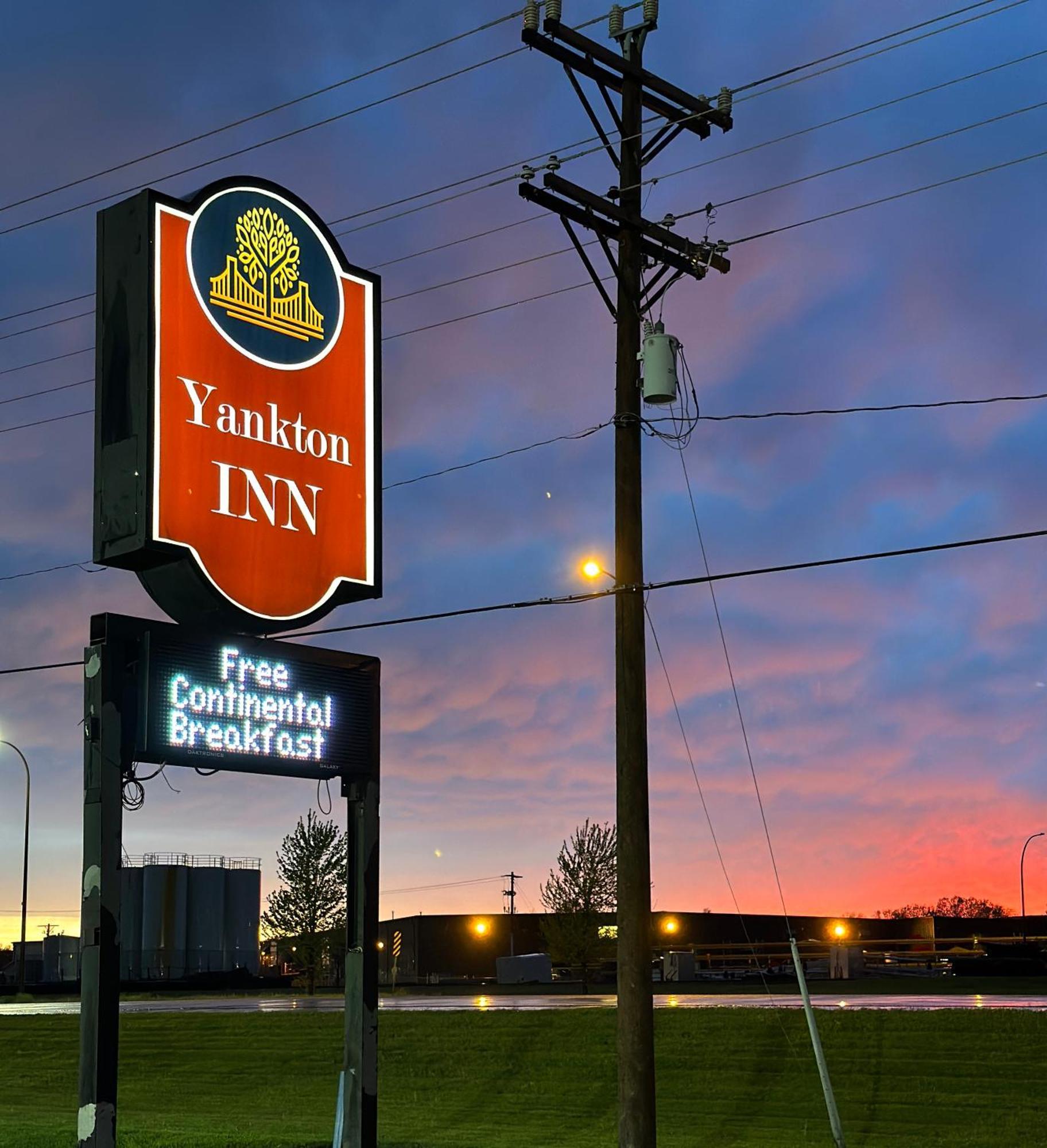 Yankton Inn Exteriör bild